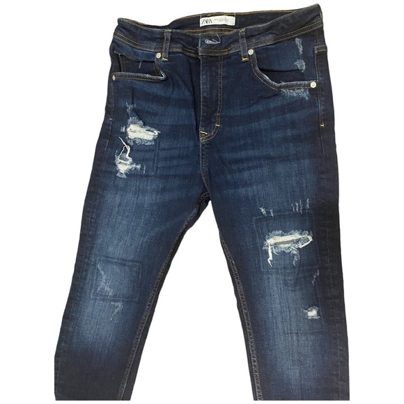 NWOT ZARA HI RISE SUPER STRETCHY DISTRESSED ANKLE JEANS W/RAW CHEWED HEM - Picture 7 of 14